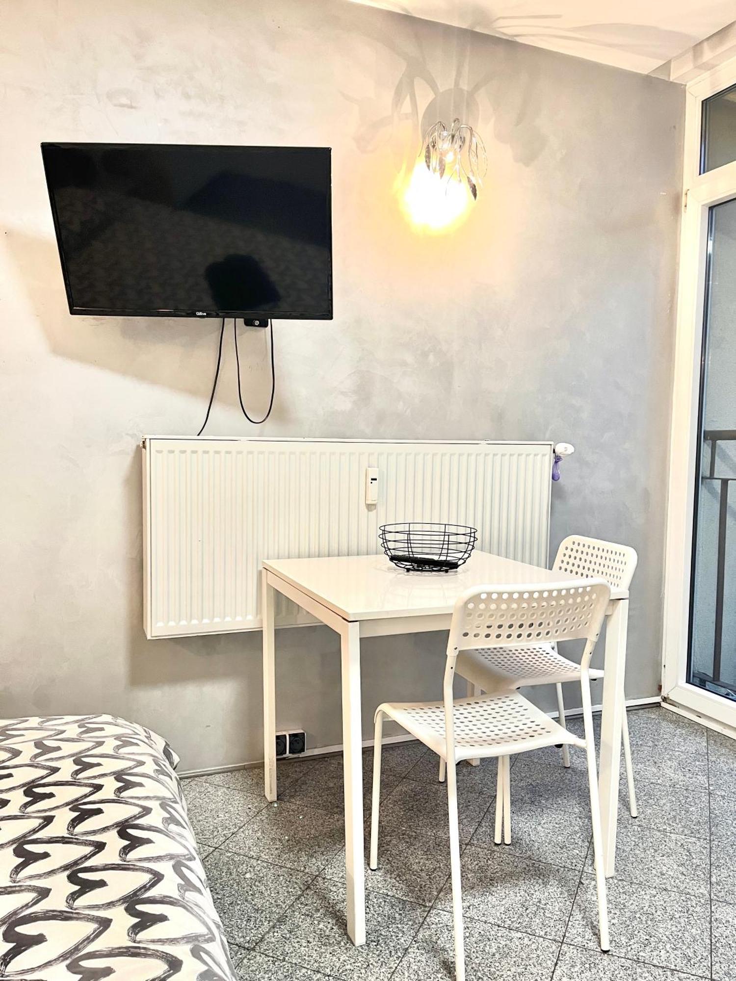Bezagenta Oldtown2 Close To Metro Apartment Варшава Екстериор снимка